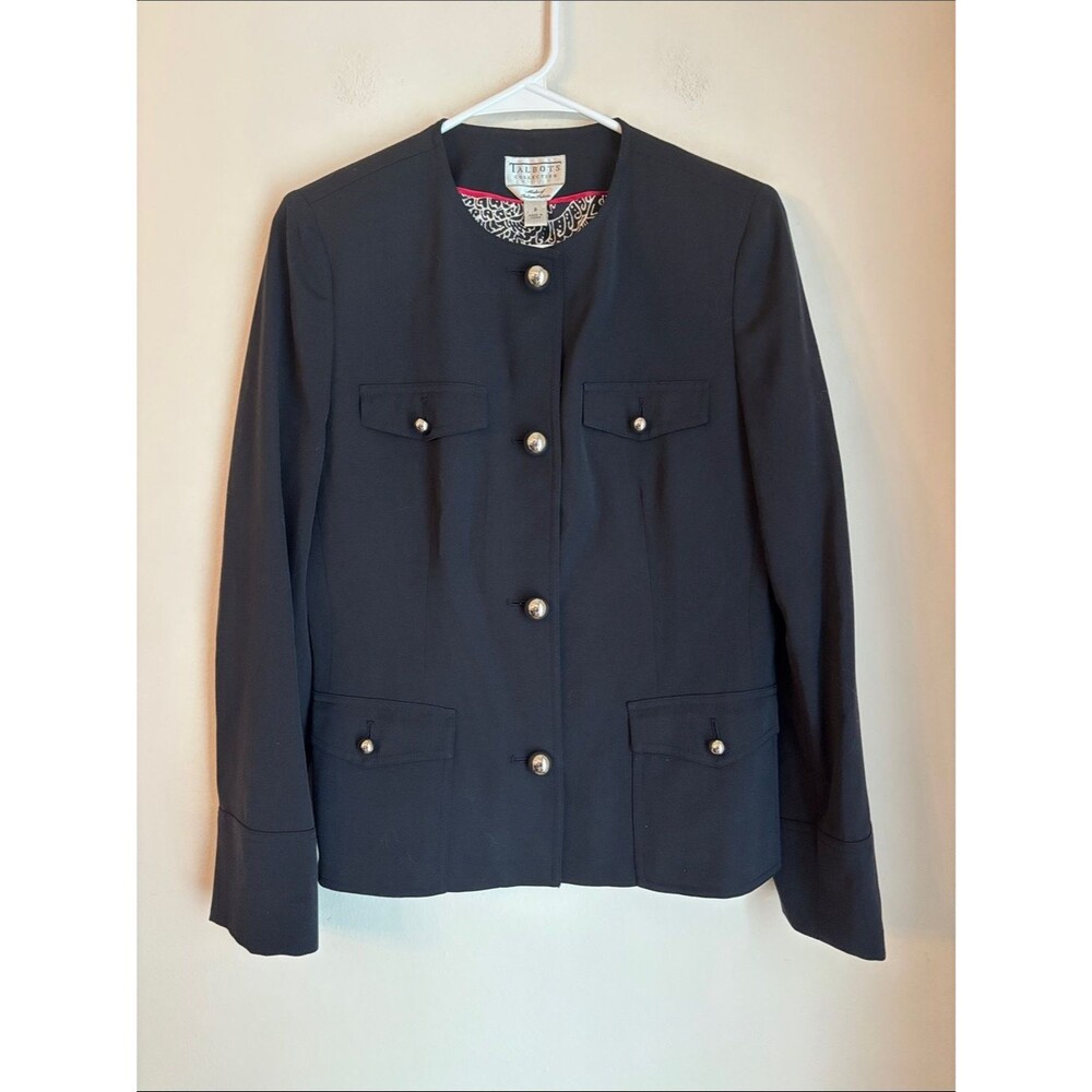 Talbots vintage Black 100% wool Collarless Button body cropped Blazer Women’s 8